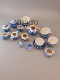 Konvolut Porzellan Puppengeschirr Spielzeug asiatisch blau königlich Kaffeeset