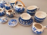 Konvolut Porzellan Puppengeschirr Spielzeug asiatisch blau königlich Kaffeeset