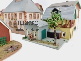 H0 Eisenbahnplatte Konvolut Häuser Zubehör Ikarus Bus DDR Gebäude Minol Tankstelle